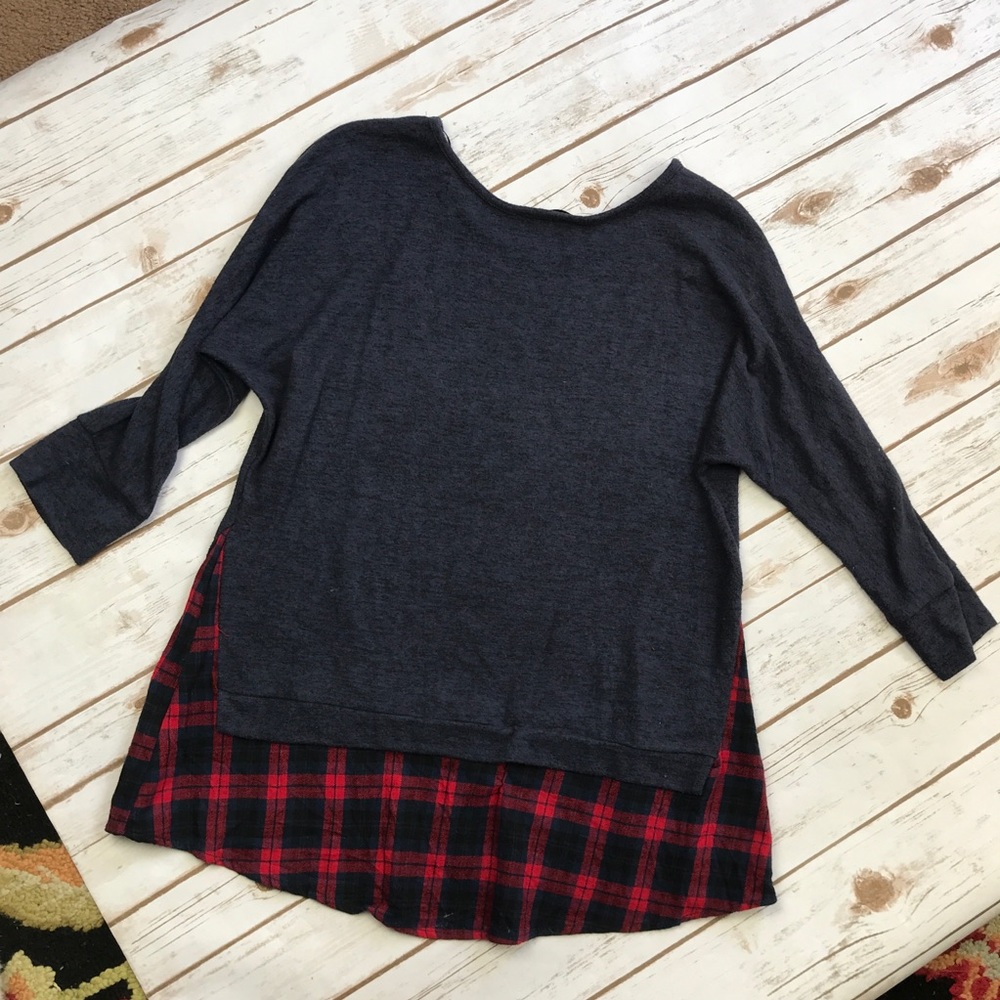 SOLD Potter’s Pot Navy Red Plaid Pullover Sweater - Picture 5 of 5